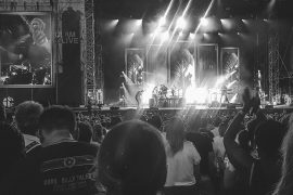 20180719_211825 Is it a Heartbreak Century? – Sunrise Avenue auf der Burg Clam