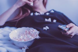 jeshoots-com-606648-unsplash Wie wär’s mal wieder mit einem Serienmarathon?