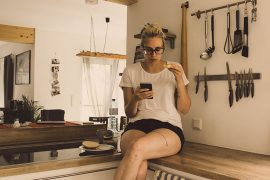 Viime Kuu August Viime Kuu August: And all at once, summer collapsed into fall.